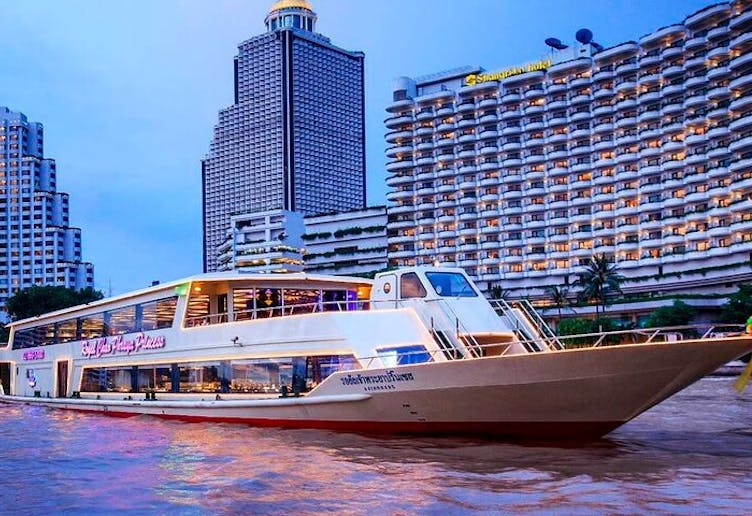 Amazing Sunset Dinner Cruise by Chao Phraya Princess (SHA Plus) Amazing Sunset Dinner Cruise by Chao Phraya Princess (SHA Plus)